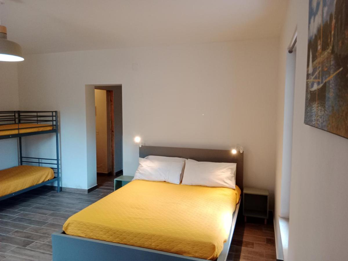 Brezza Marina Studios Монтесильвано Экстерьер фото