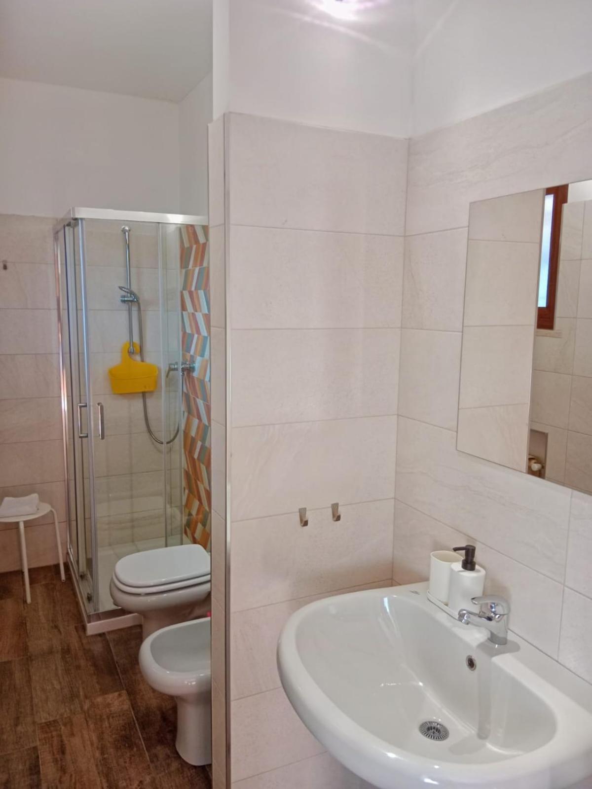 Brezza Marina Studios Монтесильвано Экстерьер фото